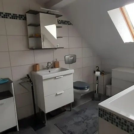Dg-Ferienwohnung Leubsdorf Exterior photo